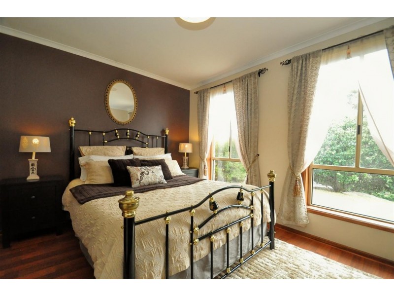 26 Lillian street, Huntfield Heights SA 5163
