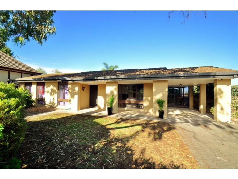 9 Andrew Court, Aberfoyle Park SA 5159