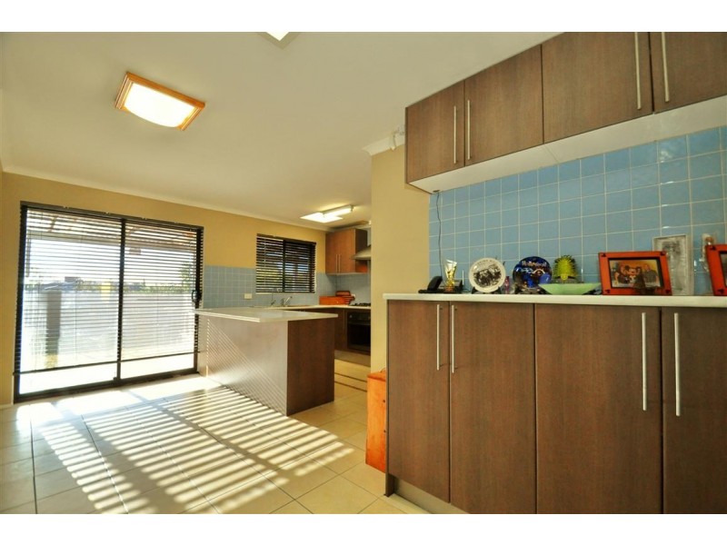 9 Andrew Court, Aberfoyle Park SA 5159