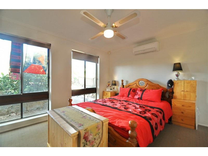 9 Andrew Court, Aberfoyle Park SA 5159