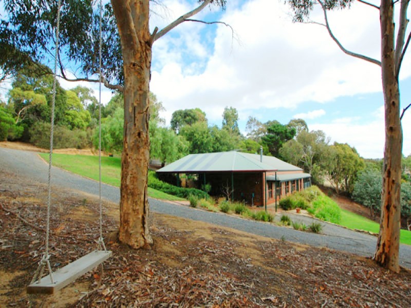 88 Bangor Road, Willunga South SA 5172