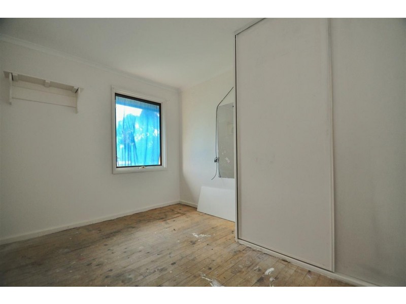 2 Helsinki Road, Hackham West SA 5163