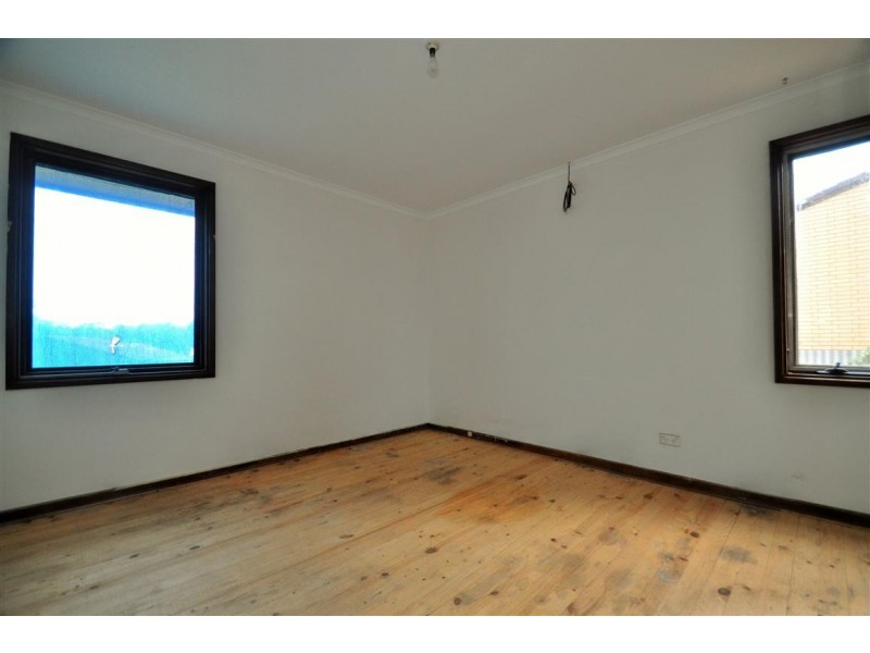 2 Helsinki Road, Hackham West SA 5163