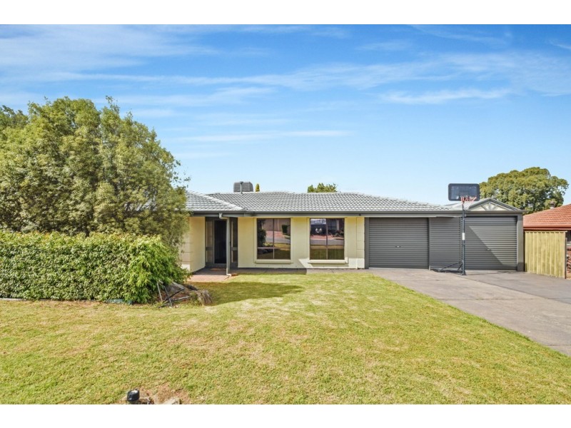 12 Fisher Avenue, Trott Park SA 5158