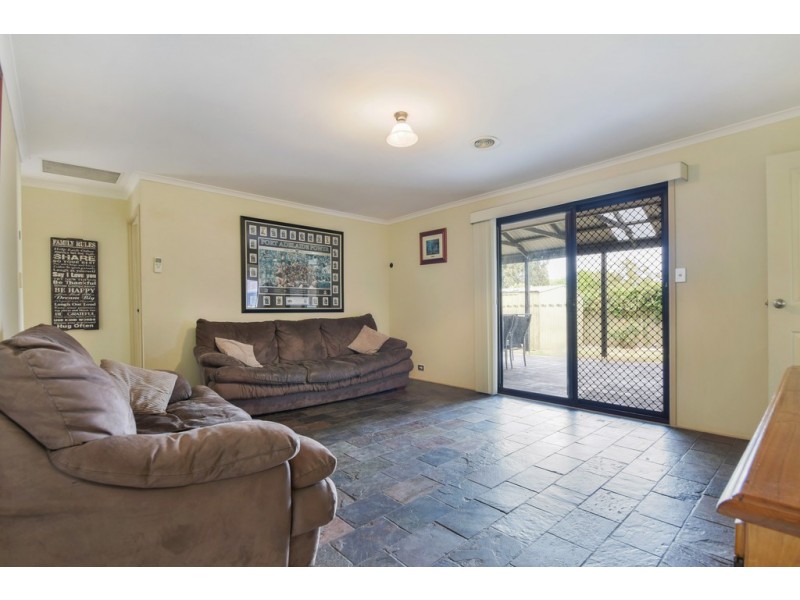 12 Fisher Avenue, Trott Park SA 5158