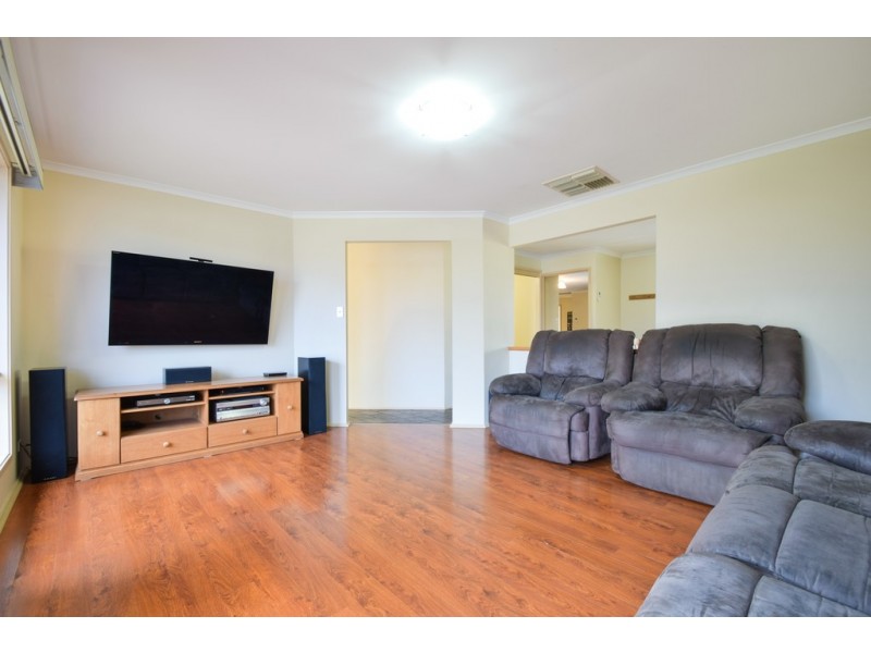 12 Fisher Avenue, Trott Park SA 5158
