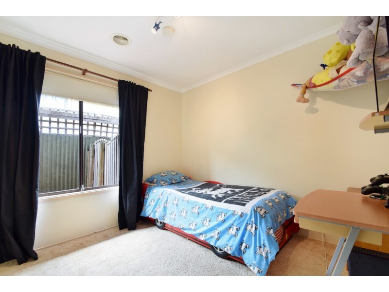 12 Fisher Avenue, Trott Park SA 5158