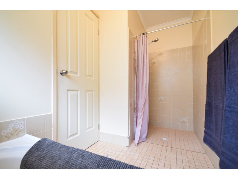 12 Fisher Avenue, Trott Park SA 5158
