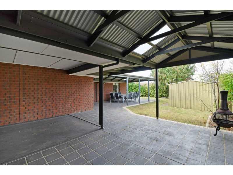 12 Fisher Avenue, Trott Park SA 5158