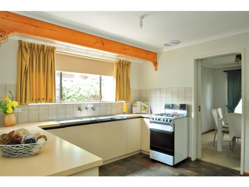 39 Dennis Street, Happy Valley SA 5159