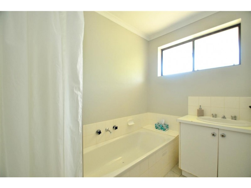 39 Dennis Street, Happy Valley SA 5159