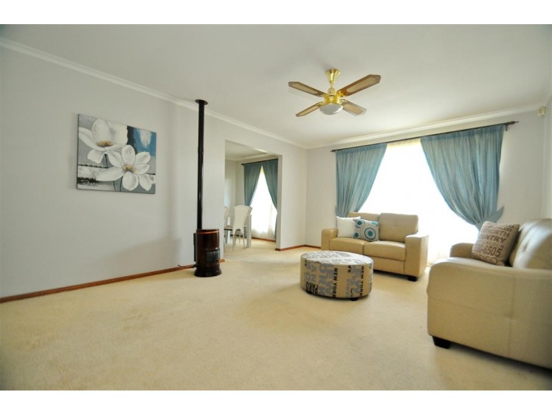 39 Dennis Street, Happy Valley SA 5159