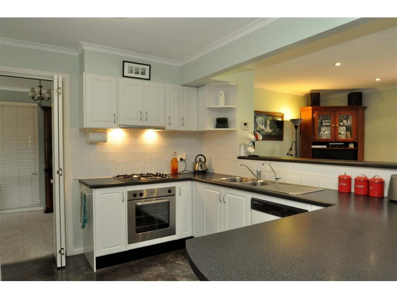 10 St Helena Street, Flagstaff Hill SA 5159