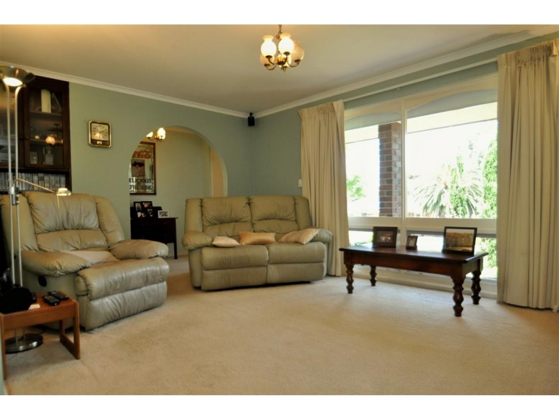 10 St Helena Street, Flagstaff Hill SA 5159