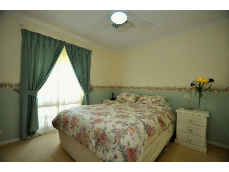 10 St Helena Street, Flagstaff Hill SA 5159