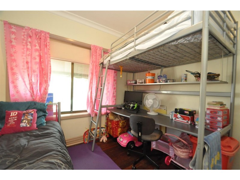 70 Lynlee Crescent, Huntfield Heights SA 5163