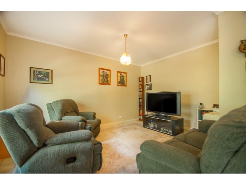 8 Fairlie Drive, Flagstaff Hill SA 5159