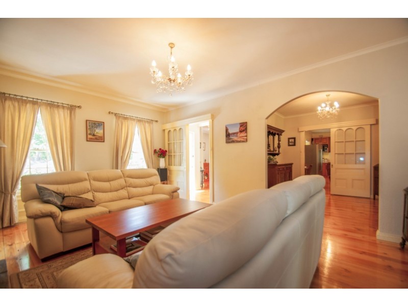 8 Fairlie Drive, Flagstaff Hill SA 5159