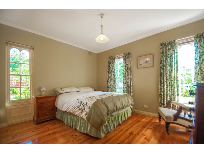 8 Fairlie Drive, Flagstaff Hill SA 5159