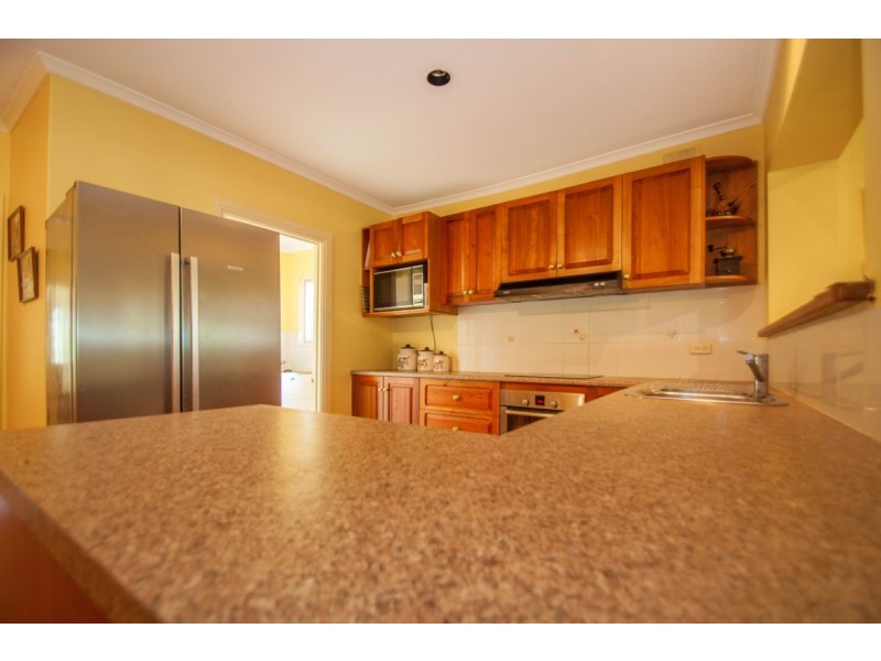 8 Fairlie Drive, Flagstaff Hill SA 5159