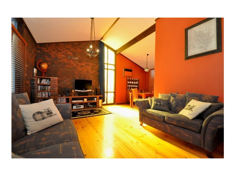 27 Minta Road, Happy Valley SA 5159