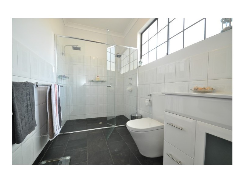 27 Minta Road, Happy Valley SA 5159