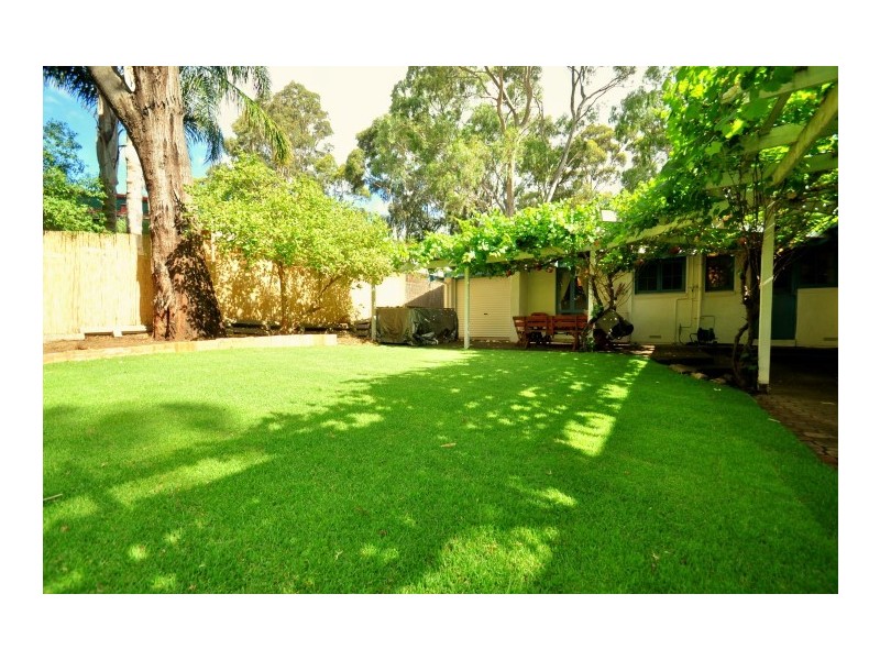 27 Minta Road, Happy Valley SA 5159