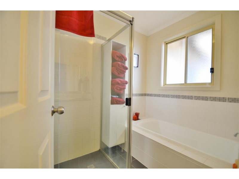 3A Kingsview Close, Happy Valley SA 5159