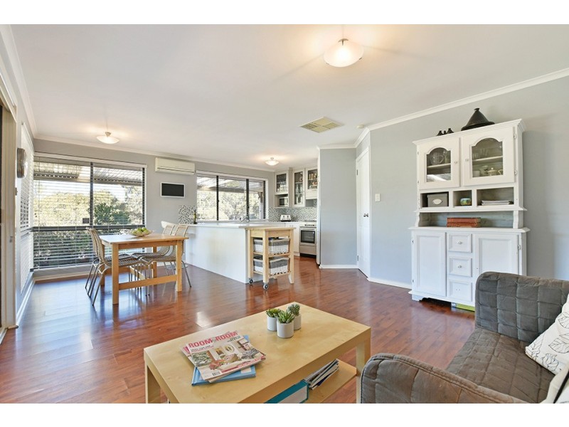 4 Horndale Drive, Happy Valley SA 5159