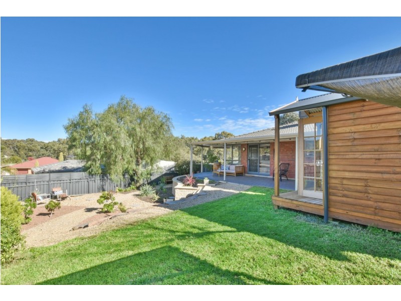 4 Horndale Drive, Happy Valley SA 5159