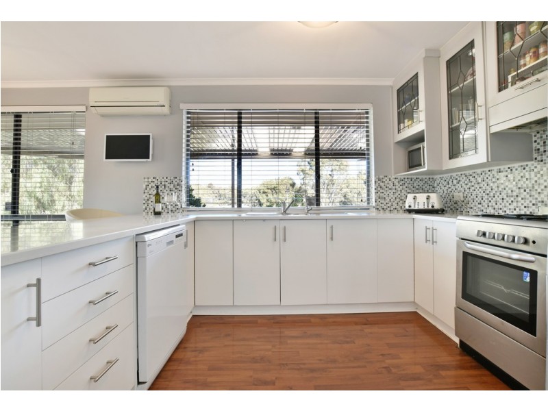 4 Horndale Drive, Happy Valley SA 5159