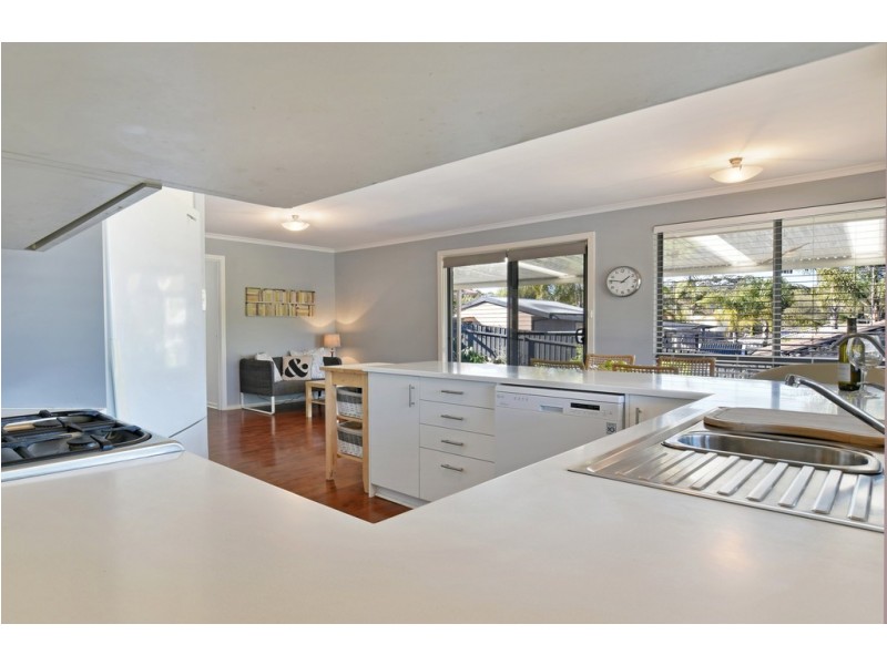 4 Horndale Drive, Happy Valley SA 5159