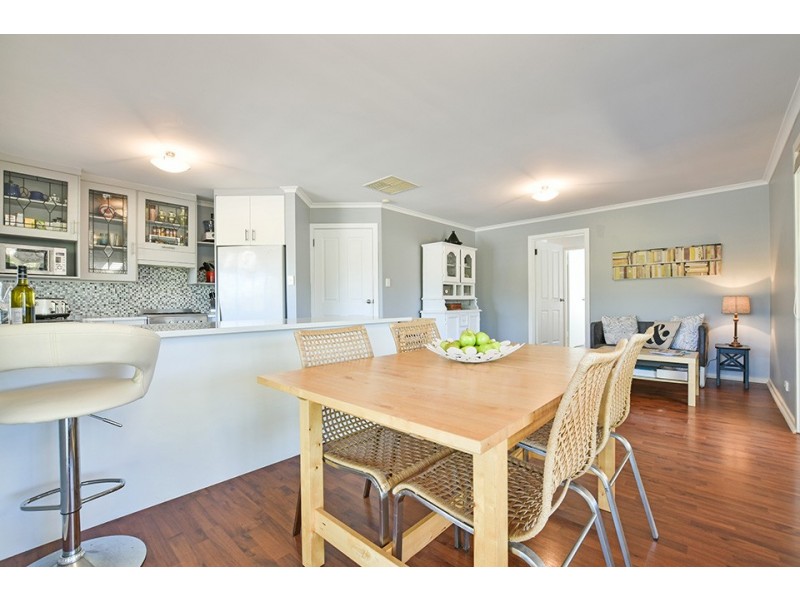 4 Horndale Drive, Happy Valley SA 5159