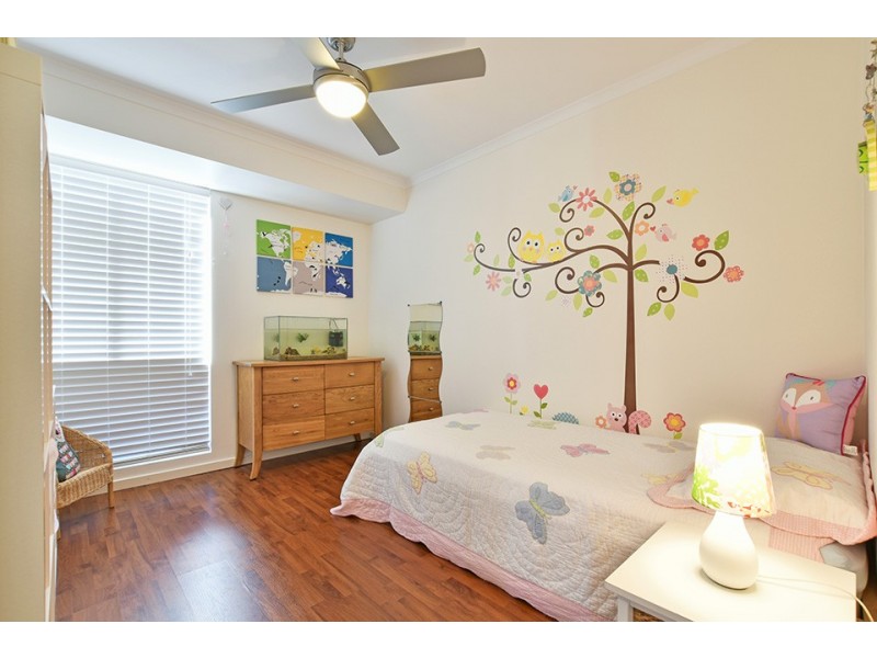4 Horndale Drive, Happy Valley SA 5159
