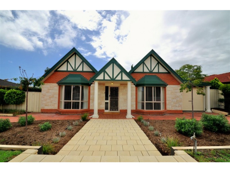 76 Investigator Drive, Woodcroft SA 5162