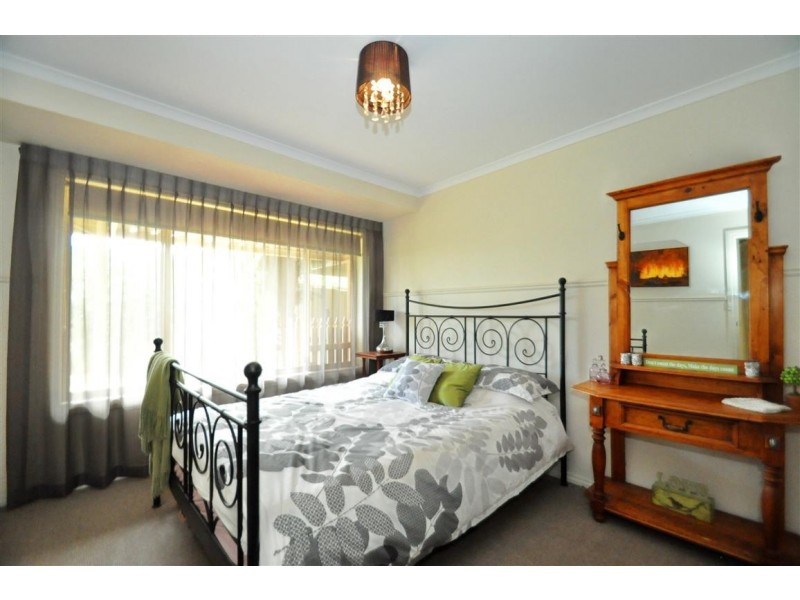 76 Investigator Drive, Woodcroft SA 5162