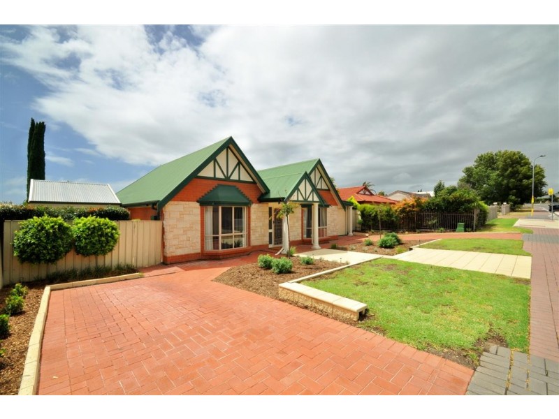 76 Investigator Drive, Woodcroft SA 5162