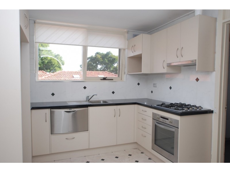 13/2 Ferguson Street, Glenelg North SA 5045