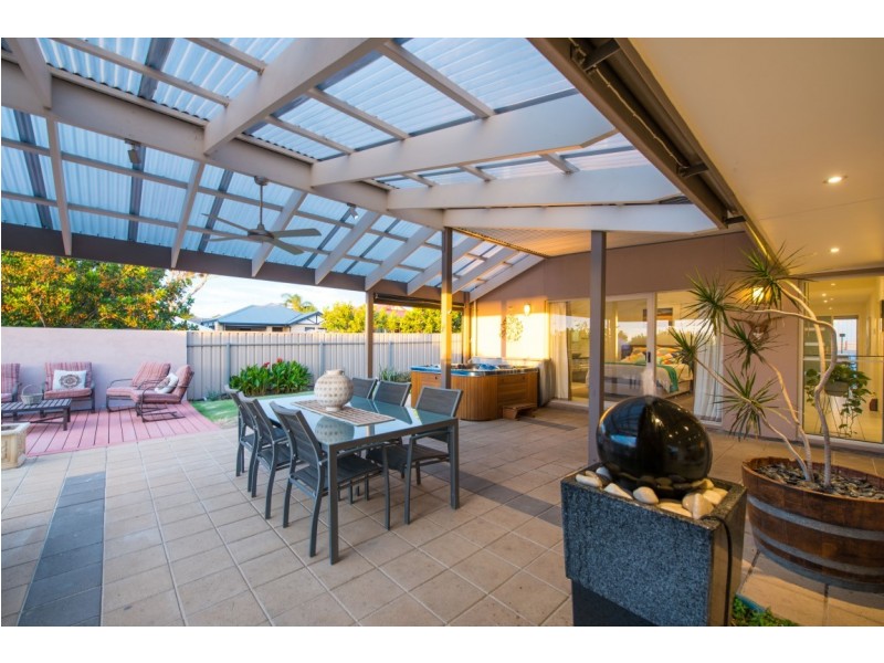 19 Harbour Drive, Seaford Rise SA 5169