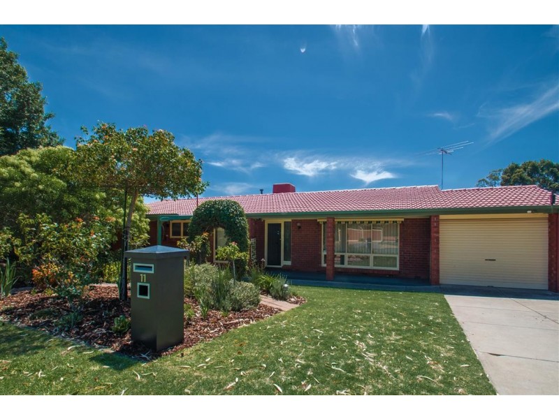 11 James Road, Happy Valley SA 5159