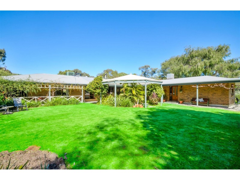 130 Moritz Road, Blewitt Springs SA 5171