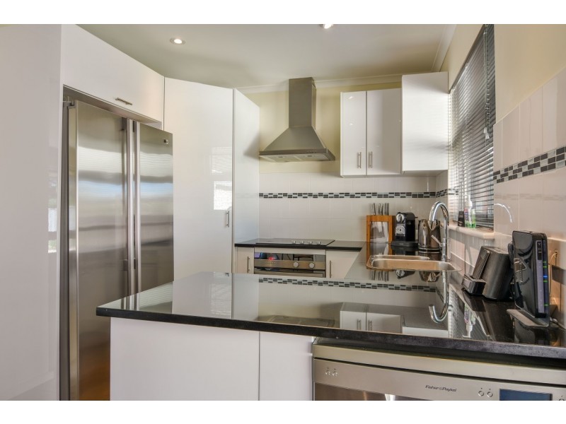 4 Stoneyhill Street, Reynella East SA 5161