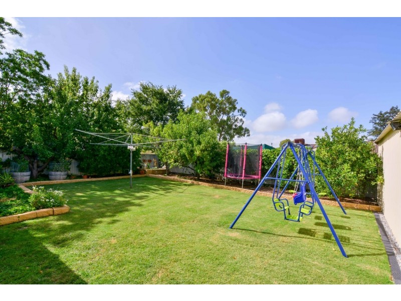 4 Stoneyhill Street, Reynella East SA 5161