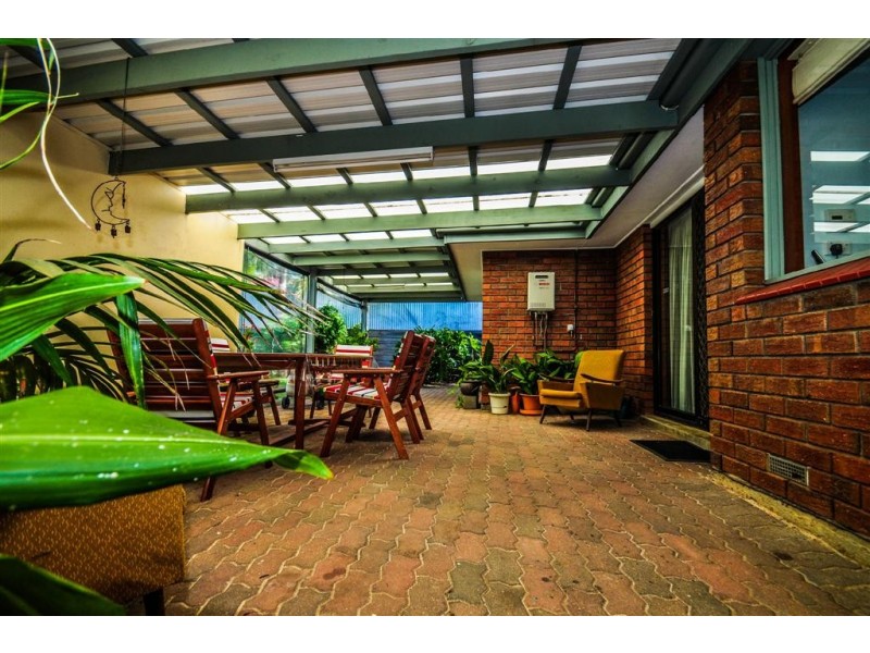 10 Magnolia Avenue, Happy Valley SA 5159