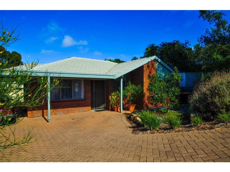 10 Magnolia Avenue, Happy Valley SA 5159