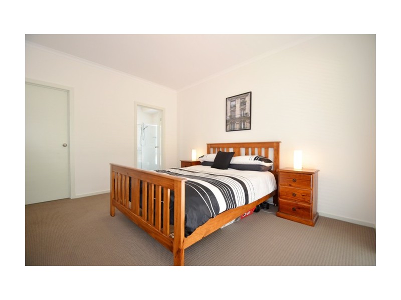 3 Drake Court, Port Noarlunga SA 5167