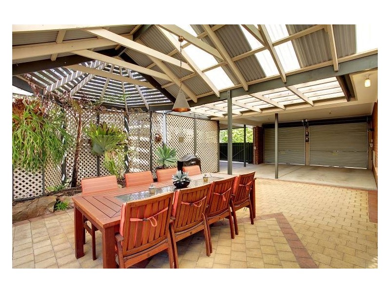 35 Waverley Drive, Willunga SA 5172