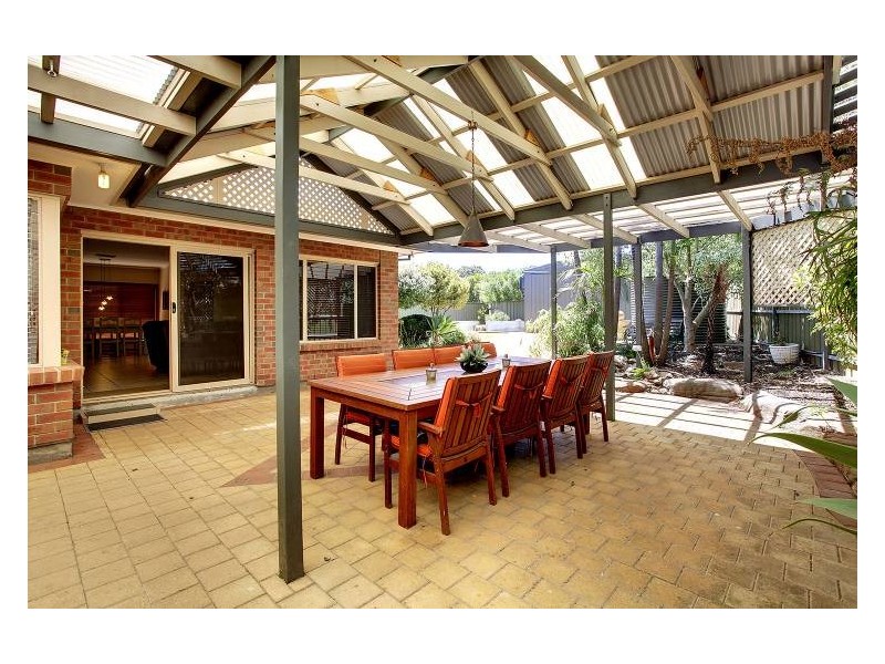 35 Waverley Drive, Willunga SA 5172