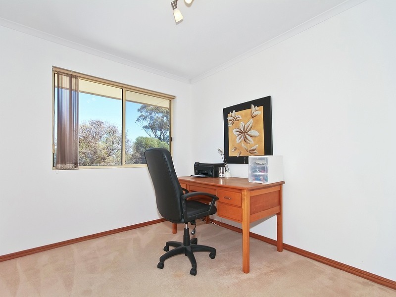 2/26 Myrtle Grove, Clovelly Park SA 5042