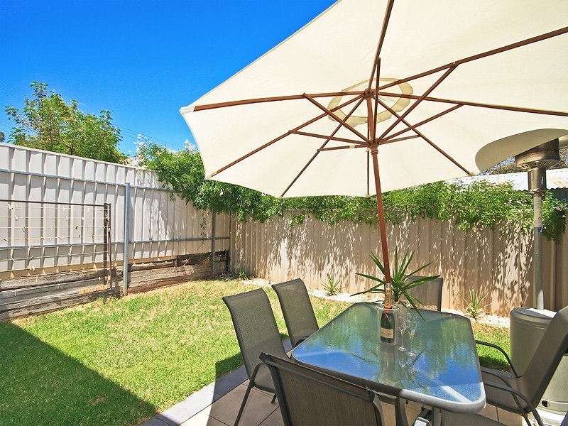 2/26 Myrtle Grove, Clovelly Park SA 5042